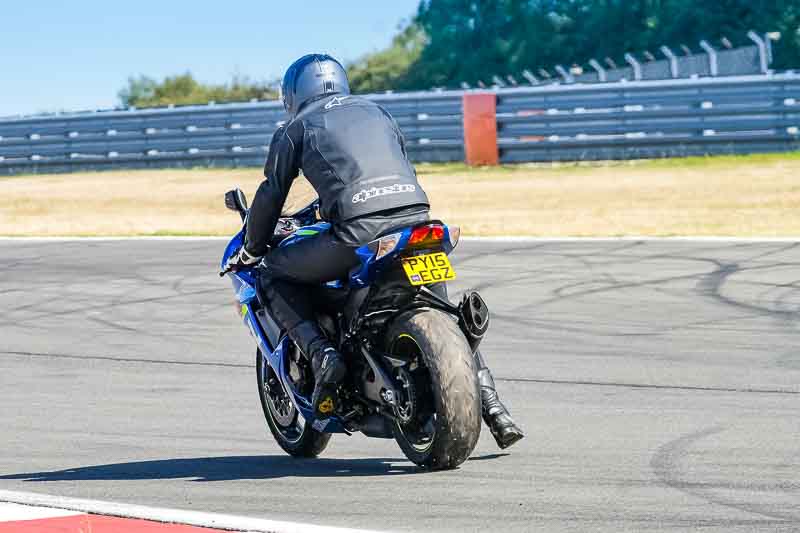 donington no limits trackday;donington park photographs;donington trackday photographs;no limits trackdays;peter wileman photography;trackday digital images;trackday photos